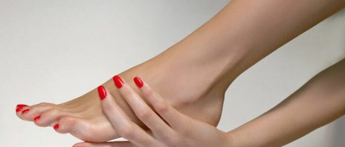 healthy feet after skin fungus treatment